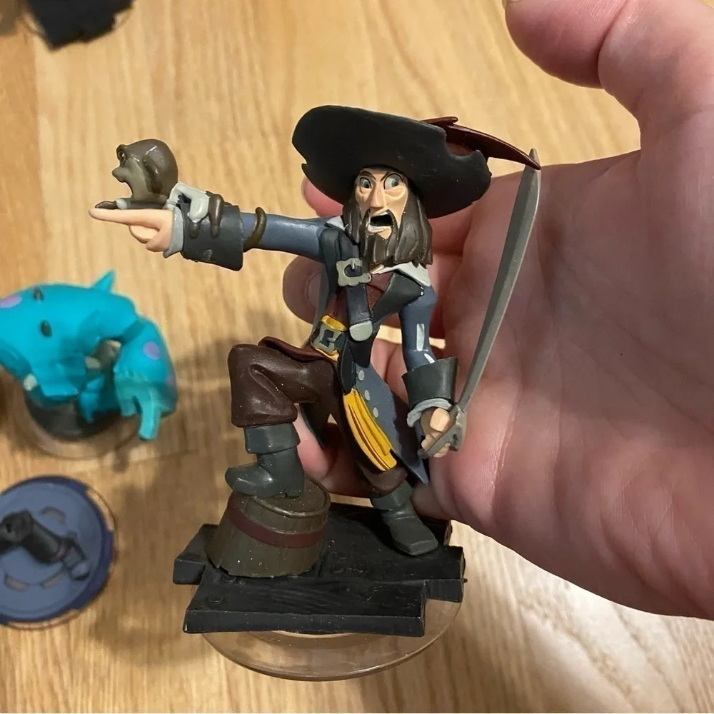 Disney Infinity Figures Set Some 2.0 W/ Base Woody Jessie Sully Merida Mike